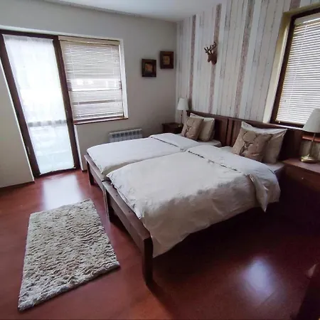 Gala 2-Bedroom Mountain View 3 Min Walk To Gondola *