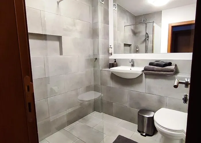 Gala 2bedroom 200m From Gondola Apartment